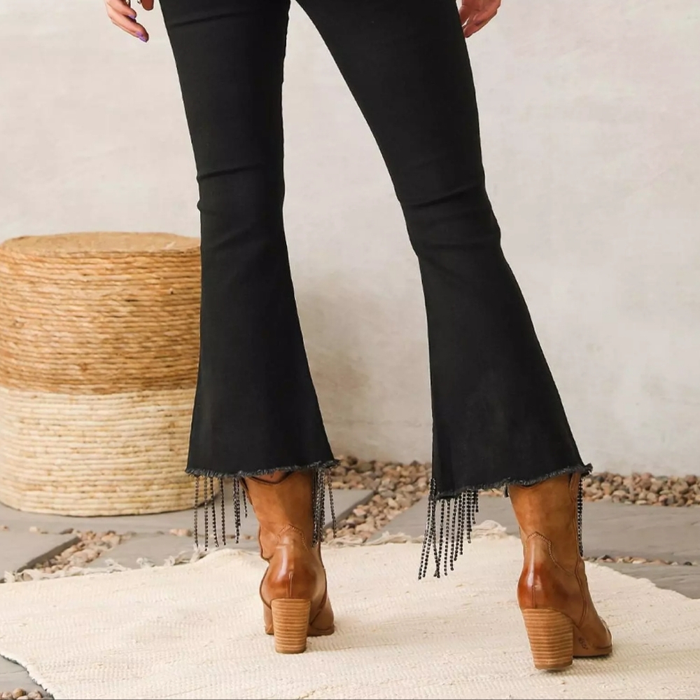 Blue B Collection Rhinestone High Rise Cropped Flare Jeans Size Small - Picture 3 of 12